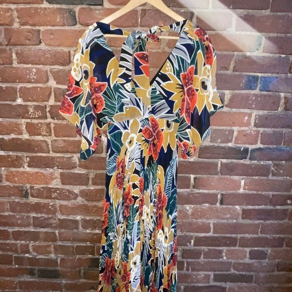 NWOT Club Monaco Zorbina pleated dress - Picture 4 of 4